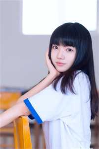 炮灰女配迷人眼，病娇暴君红了脸