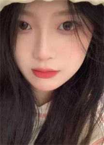 闪婚后，成了隐形大佬的药瘾
