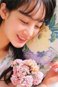 带球闪婚后，夫人她被权爷宠上天