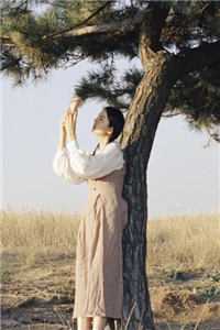 国家分配婚姻，我把美女老师娶回家