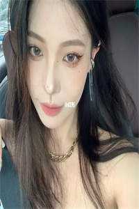 闪婚后，亿万总裁对我千依百顺