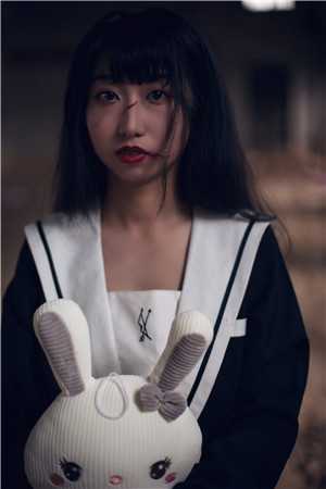 开局被逼婚：总裁姐姐疯狂撩我