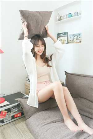 穿越九零后，她决心当宠文女主