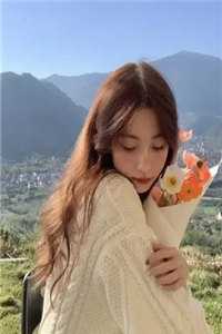 重生后，疯批皇帝哄我入中宫