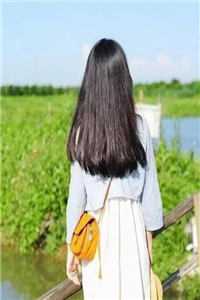 重生末世十天前，囤满物资的我被女神倒追