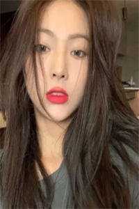 让你参加恋综发展事业，你却趁机俘获女神？