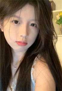 觉醒后，假千金凭实力成团宠