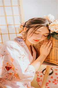 离婚后，傲娇大佬日日缠着她