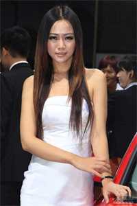 豪女归来：九零年代小村霸