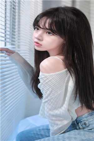 穿成极品老妇之后只想当咸鱼
