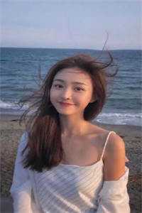 被捕入狱后，未婚夫带着新科技参加审判