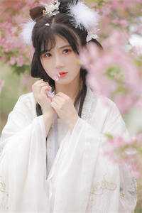 无敌开局，他已不屑困于九州