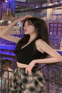 军婚甜诱：娇美知青撩清冷糙汉破戒了