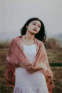 和豪门大佬闪婚后，他真的陪我虐渣