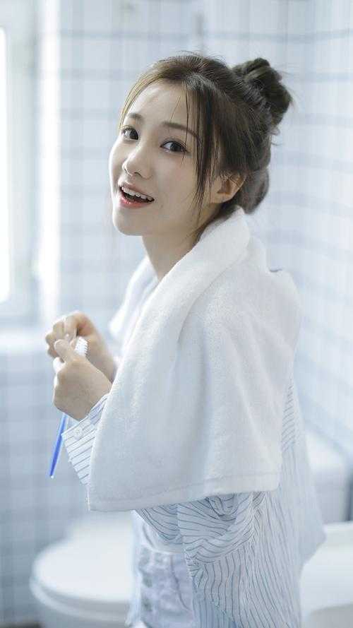 重生到87年，老婆绝美女儿萌