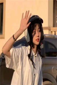 穿越界天花板觉醒后，她成了三个反派的亲娘