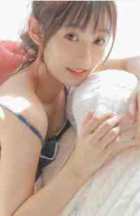 嫁给穷小子后，她成了百亿富婆
