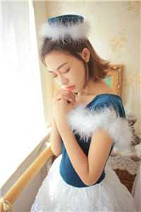 女修穿越年代收了宝藏下乡了