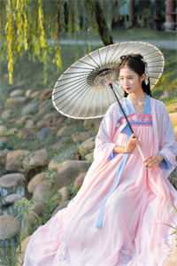 重生后，我改变了妻儿自杀的命运