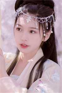机娘时代：开局SSS天霆号机娘