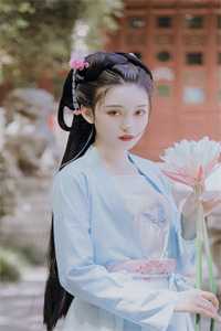 道士下山：开局救下国宝熊猫