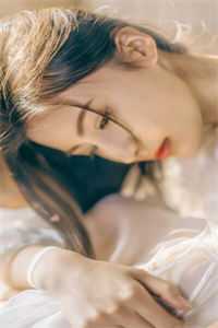 穿成皇孙，开局保下亲爹太子之位