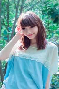 江赫白莹