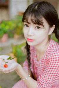 活成前任白月光后，她桃花朵朵开
