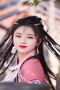 穿成短命女配，她逆袭成团宠