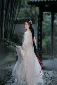 父亲和大哥给我买蛋糕途中