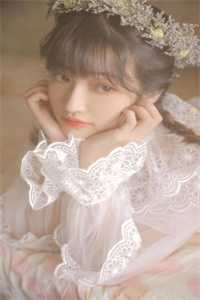 在房间孤男寡女