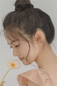 上错花轿嫁病弱权臣，被宠冠京城