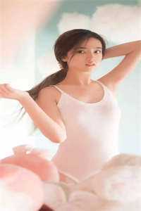 离婚后，我踹掉渣男成首富了