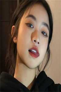 软酥腰，娇妾媚骨生香