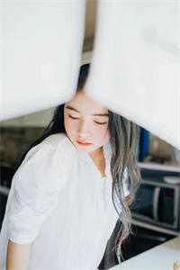 重生娇妻要离婚，他疯魔了