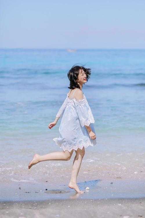 离婚后，傲娇大佬日日缠着她