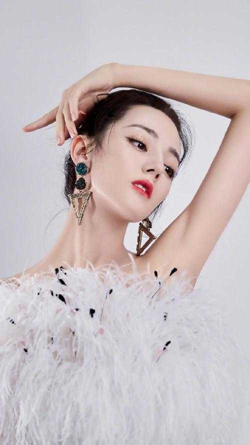 小说女主江清月周正霆