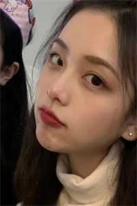 全校公敌！和美女老师谈恋爱