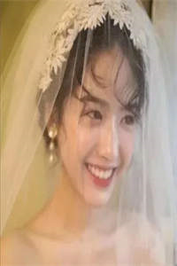 投了个简历一不小心成了首富之妻
