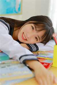 玄学大佬下山，团宠废柴真千金