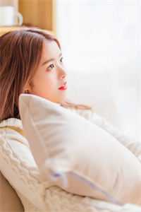 重生千年：开局收养未来女帝