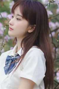 转生白虎，我成了女帝契约神兽