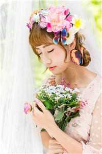 魅魔正太：开局校花妈妈求贴贴