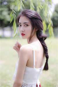 开局赐死未来女帝，我昏庸就变强
