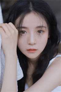 重生后，我被校花强撩！