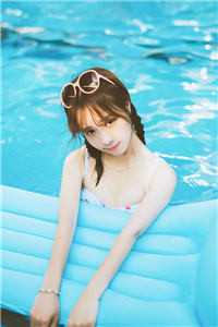 签到变强：我被五个校花女儿曝光了身份