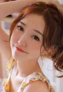 小后妈又穷又疯，京圈佛子跪地宠