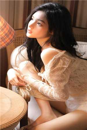 嫁侯爷后，将女她深藏功与名