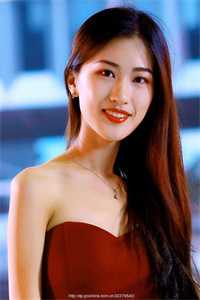 身为主角，我除了女帝老婆一无所有
