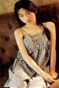 退婚皇子后，摄政王十里红妆娶她过门